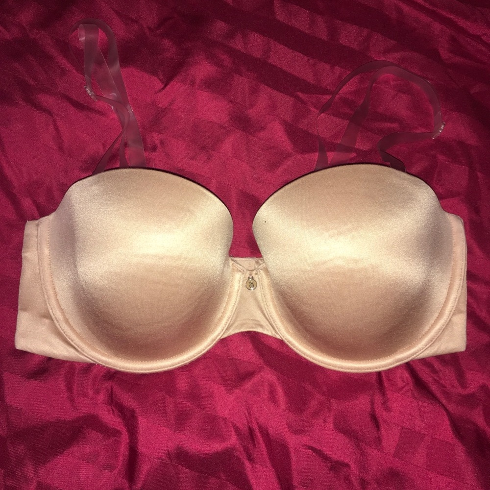 NWOT Victoria’s Secret Lined Strapless Bra